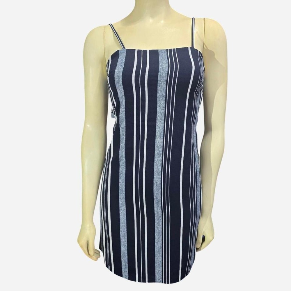 Lulus brand new with tags, navy blue and‎ white dress size XS
